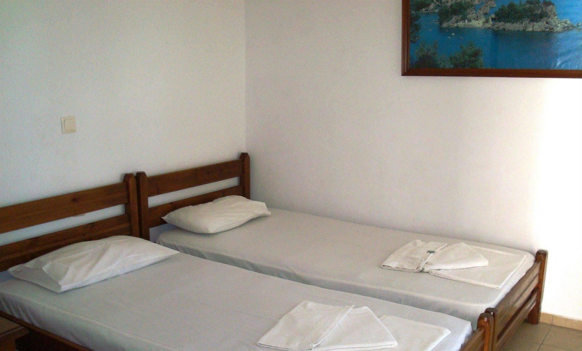 Sirocco Apartments Hersonissos  Exterior photo