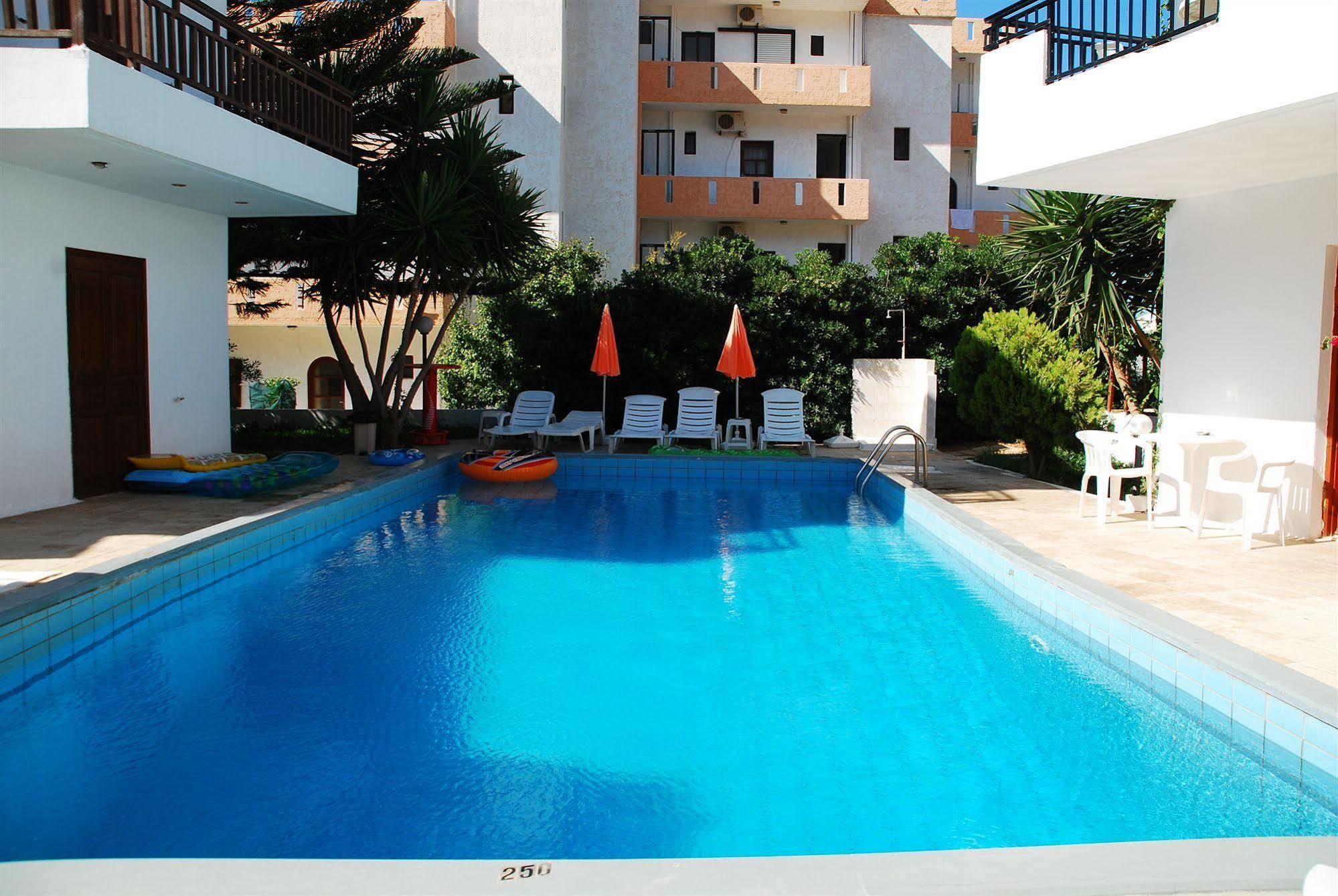 Sirocco Apartments Hersonissos  Exterior photo